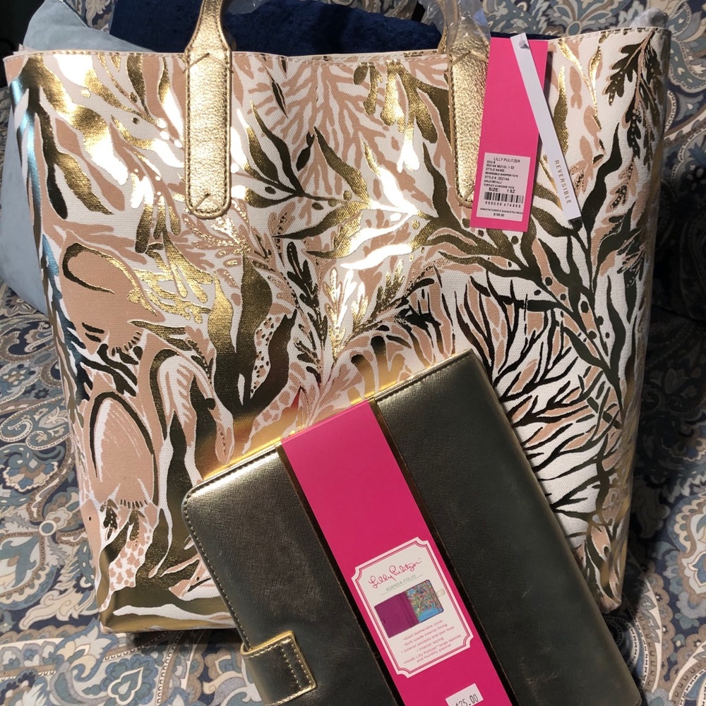 Lilly Pulitzer Reversible Tote & Agenda